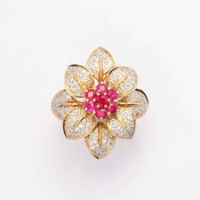18ct gold floral cocktail - gold,