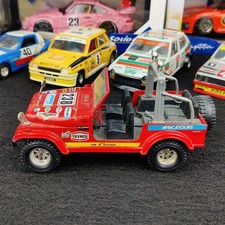 Auto burago jeep rouge - jeep,