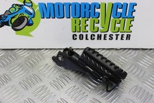 Triumph Tiger 800 poggiapiedi