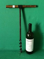 ANTICO VECCHIO SUCCHIELLO TRIVELLA MANUALE IN FERRO BATTUTO E FORGIATO. CX21