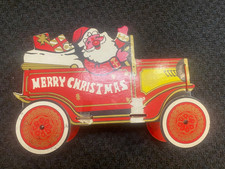 Scatola di caramelle natalizie