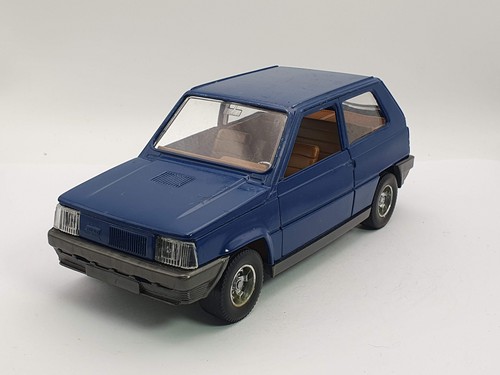 Fiat panda burago - burago, 1/24