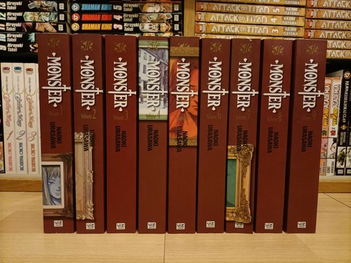 Monster deluxe books - monster, manga