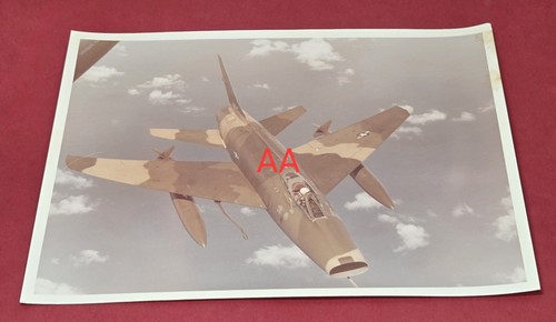 100d super sabre - super,