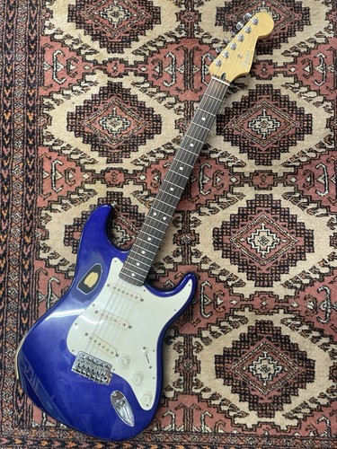 Fender standard stratocaster - standard,