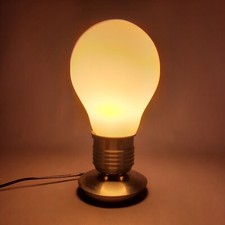 Lampada da tavolo design a forma di lampadina bianca opaca modernariato anni 90