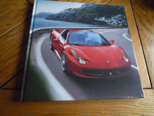 Brochure ferrari 458 spider - brochure,