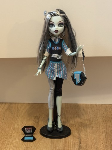 Monster high frankie stein - monster,