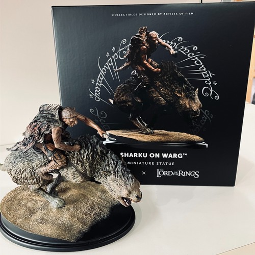 Statua miniatura sharku on - statua,