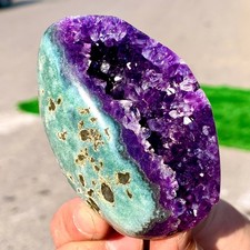 157G Ametista Naturale Geode