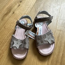 Sandali Bugetti rosa e marrone