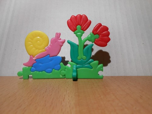 Kinder ferrero puzzle - ferrero:,