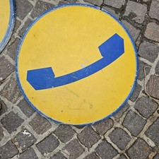 Insegna telefonica