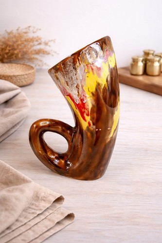 Vase céramique design signé