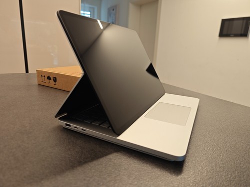 Microsoft surface laptop - microsoft,