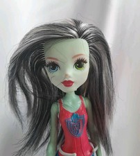 Monster High Doll Frankie Stein Cheerleading - 11" Basic Mattel 2015