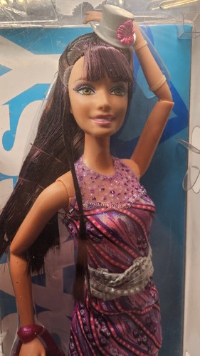 Barbie fashionistas swappin - barbie,