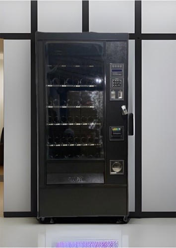 Distributore automatico snack