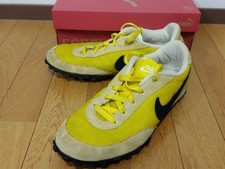 Nike Waffle Racer giallo nero