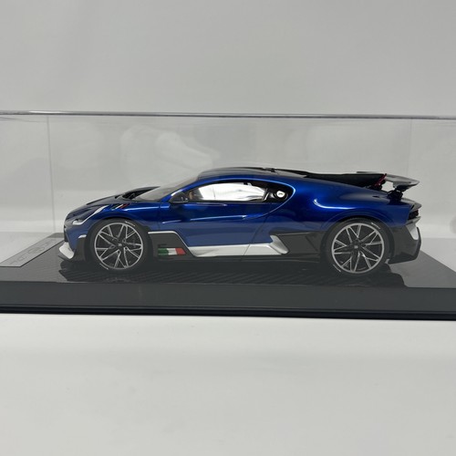 Bugatti divo - (blu, atlantico)