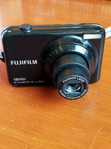 Fuji finepix - l, 50