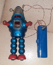 Robby robot anni 60 in latta made in Japan funzionante.