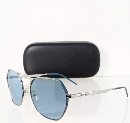 Brand new authentic - brand,
