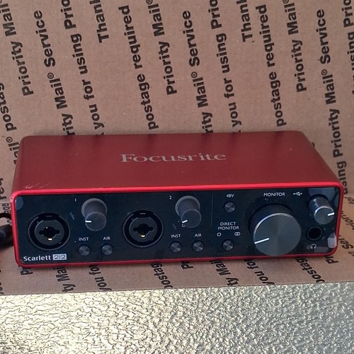 Focusrite scarlett 2i2 3a - scarlett,