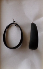 PAIRE CREOLES NOIRE - NEUF