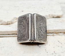 Antica portapillole /