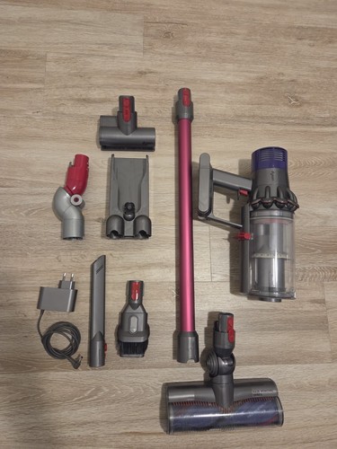Dyson cyclone v10 - cyclone, total