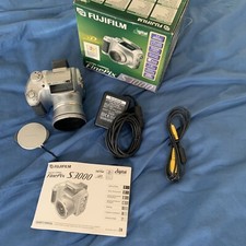 Fujifilm FinePix S3000