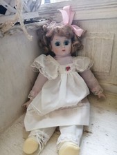 Bambola Antica In Porcellana