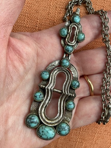 Collana con ciondolo