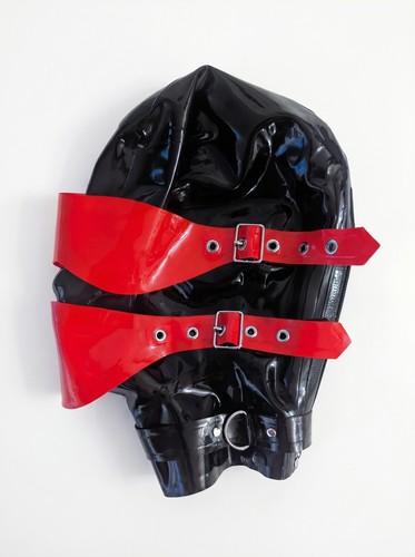 Neuf masque latex avec - en,
