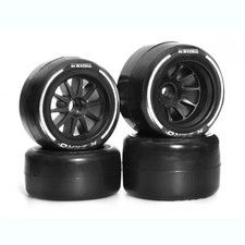 Set pneumatici e ruote in