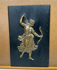 Antica targa bronzo rilievo