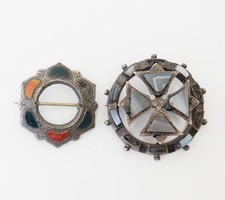 Due Argento Antico Gemme