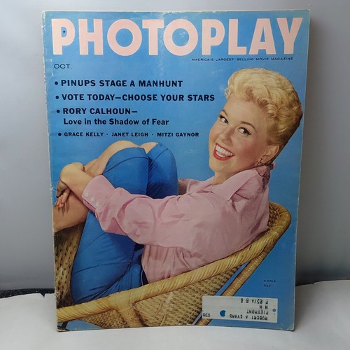 Photoplay magazine october - photoplay,