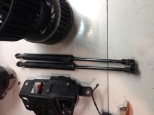 Molla gas cofano bmw - a, 3