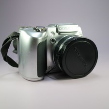 Olympus fotocamera digitale bridge SP-510UZ 7,1 megapixel argento testata zoom 10x