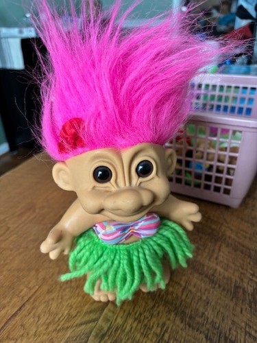 Vintage troll doll - troll,