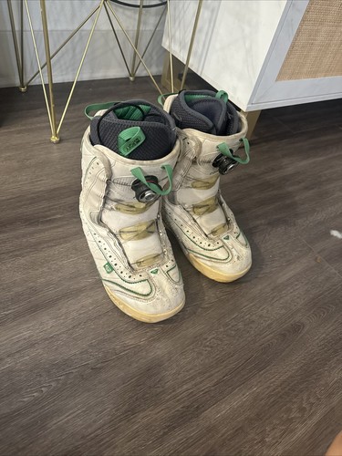 Snowboard boots - snowboard,