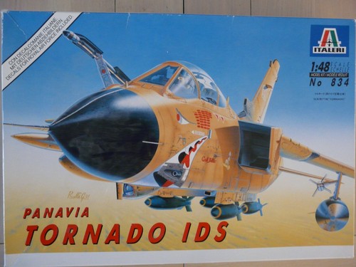 Maquette avion italeri - maquette,