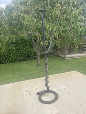 Vecchio Candelabro in ferro battuto