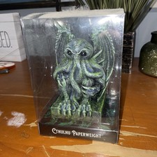 💥 H.P. Statua statuina