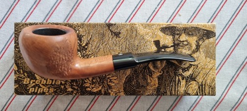 Pipa brebbia - pipa,