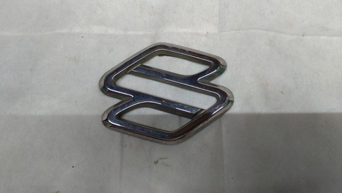 Suzuki 70mm logo - logo, sigla