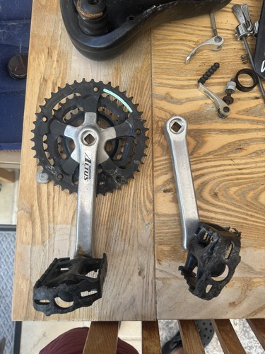Guarnitura shimano altus 1994 - guarnitura,