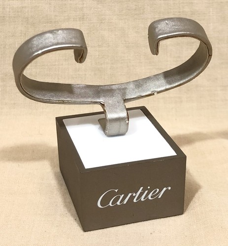 Cartier display stand roadster - cartier,